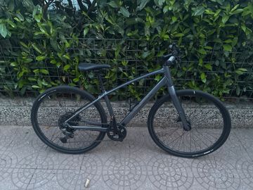Used Trek FX 3 2025 2025 Urban, Light Gray — image 2 of 5