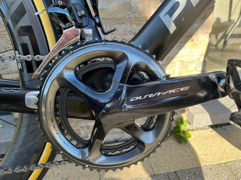 Used Pinarello Pinarello Dogma F10 - Size 55 - ENVE 45mm Wheels 2018 Road & Gravel — image 5 of 9