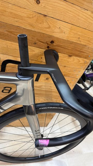Używany Seka Custom Frameset 2026 Road & Gravel — zdjęcie 3 z 11