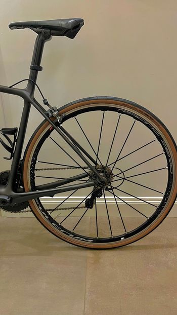 Used Trek Émonda SL 6 2017 2017 Road & Gravel, Black — image 6 of 12