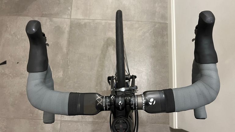 Used Trek Émonda SL 6 2017 2017 Road & Gravel, Black — image 7 of 12