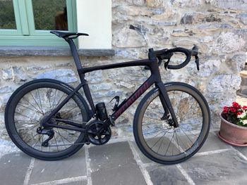 Specialized　Tarmac　SL７Sport Specialized Tarmac SL7 Sport - Shimano 105 - Specialized Concept Store