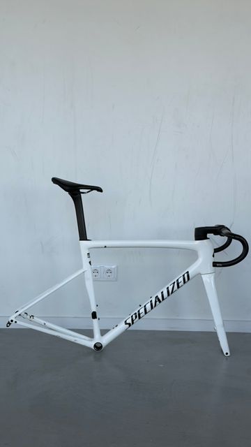 Brugt Specialized Tarmac SL8 Expert - Shimano Ultegra Di2 2025 Frameset 2025 Road & Gravel