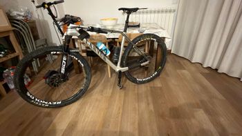 Canyon, Exceed SRAM GX Eagle AXS