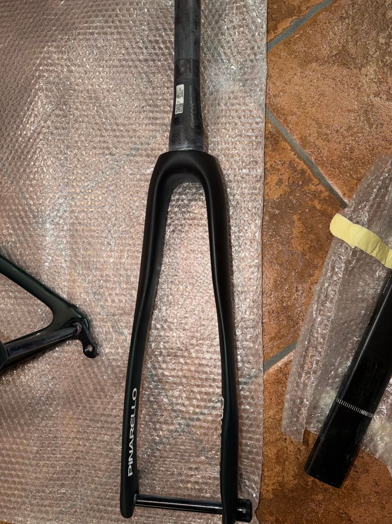 Used Pinarello F Pinarello F9 2025 Frameset 2025 Road & Gravel, Grün — image 6 of 7
