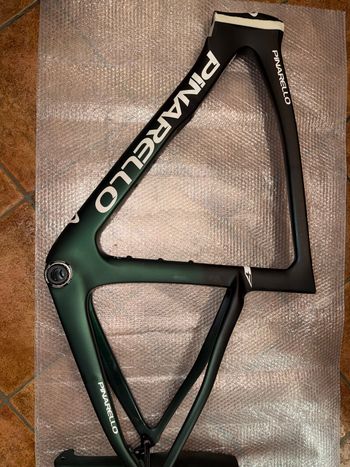Used Pinarello F Pinarello F9 2025 Frameset 2025 Road & Gravel, Grün — image 3 of 7