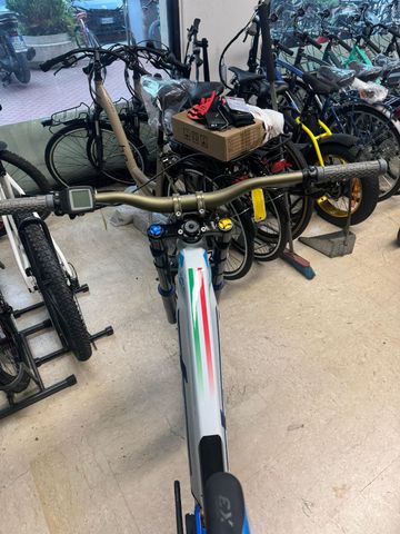 Used TM racing Custom Shimano Deore XT 2024 Mountainbike, White, 29 — image 8 of 10