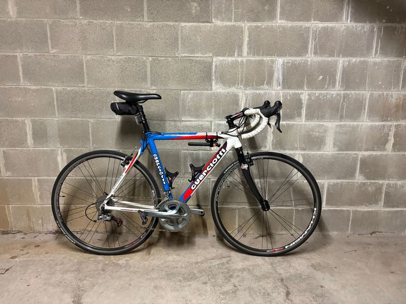 GUERCIOTTI Bikes Custom Shimano Ultegra Di2 2018 Road & Gravel d'occasion — image 1 sur 3