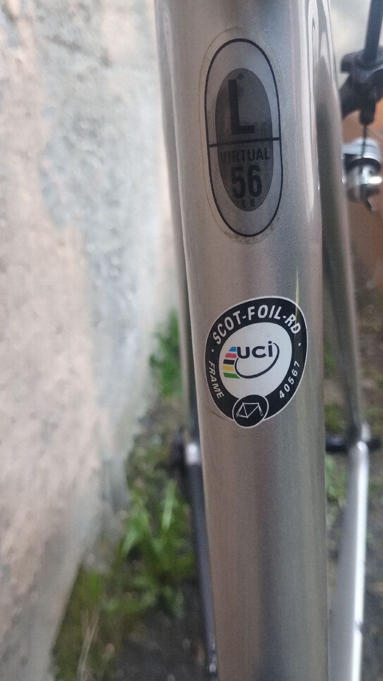 Used Scott Foil Shimano Ultegra 2015 Road & Gravel, Grigio chiaro — image 8 of 9