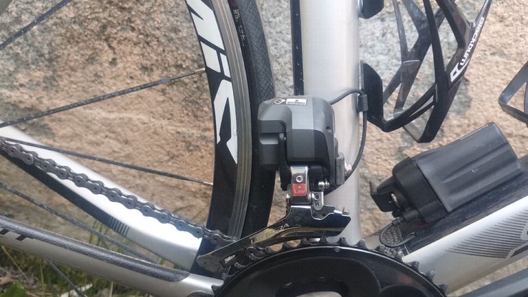 Used Scott Foil Shimano Ultegra 2015 Road & Gravel, Grigio chiaro — image 4 of 9