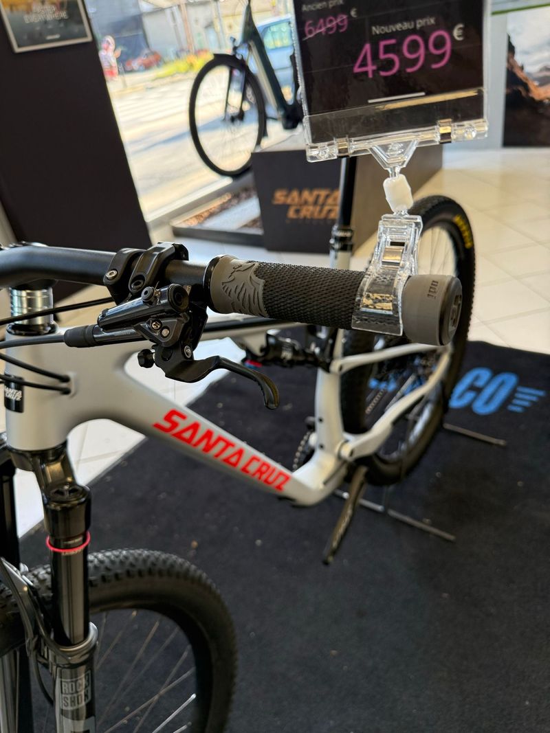 Used Santa Cruz BLUR XT / Carbon C 2024 2024 MTB