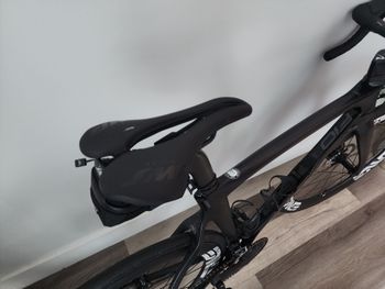 Used Pinarello Dogma Shimano Ultegra Di2 2022 Road & Gravel, Black — image 4 of 9