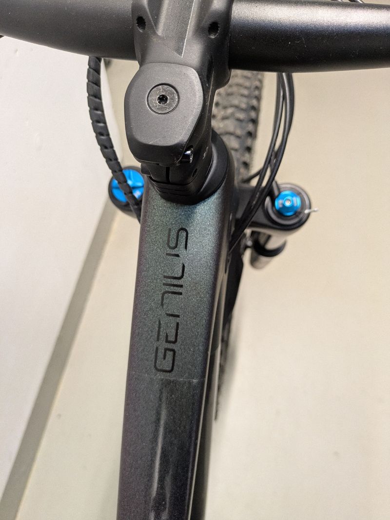 Used Scott Genius 930 2022 2022 Mountainbike, Green, 29 — image 12 of 15