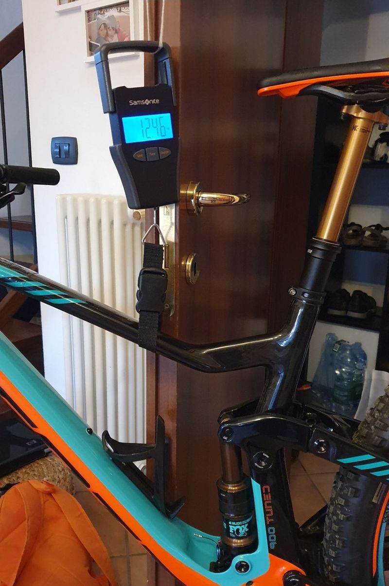 Käytetty Scott Genius 900 Tuned 2018 2018 Mountainbike — kuva 6 / 7
