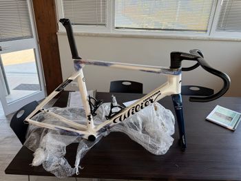 Used Wilier Filante Frameset 2025 Road & Gravel — image 2 of 4