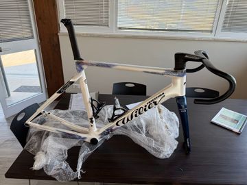 Used Wilier Filante Frameset 2025 Road & Gravel, White — image 2 of 4