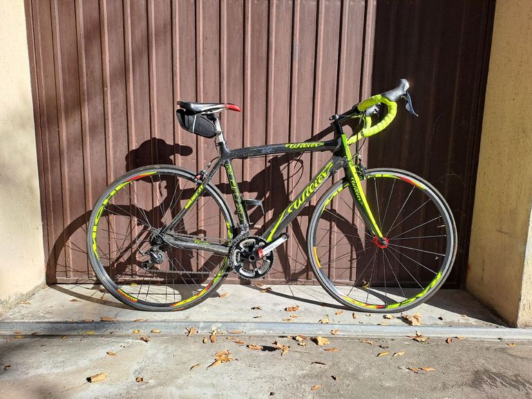 Used Wilier Wilier Custom Shimano 105 2016 Road & Gravel, Negro — image 1 of 3