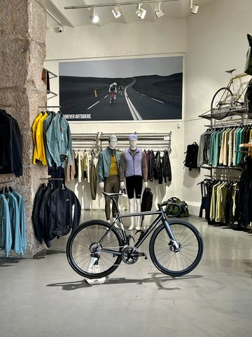Brugt Officine Mattio Custom Shimano Dura Ace Di2 2023 Road & Gravel — billede 10 af 15