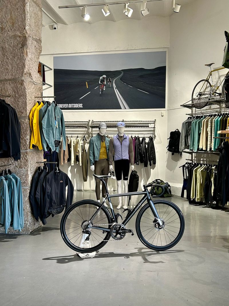 Brugt Officine Mattio Custom Shimano Dura Ace Di2 2023 Road & Gravel — billede 10 af 15