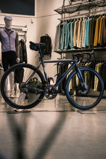 Used Officine Mattio Custom Shimano Dura Ace Di2 2023 Road & Gravel