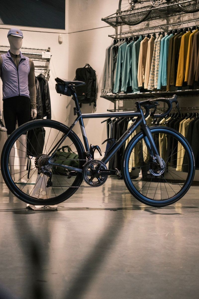 Brugt Officine Mattio Custom Shimano Dura Ace Di2 2023 Road & Gravel — billede 1 af 15