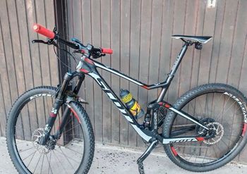 Used Scott Spark Shimano Deore XT 2018 Mountainbike, Negro — image 2 of 5