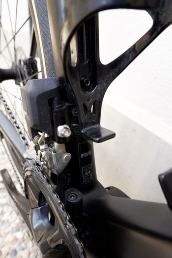 Used BMC Roadmachine FIVE 2023 2023 Road & Gravel — image 5 of 6