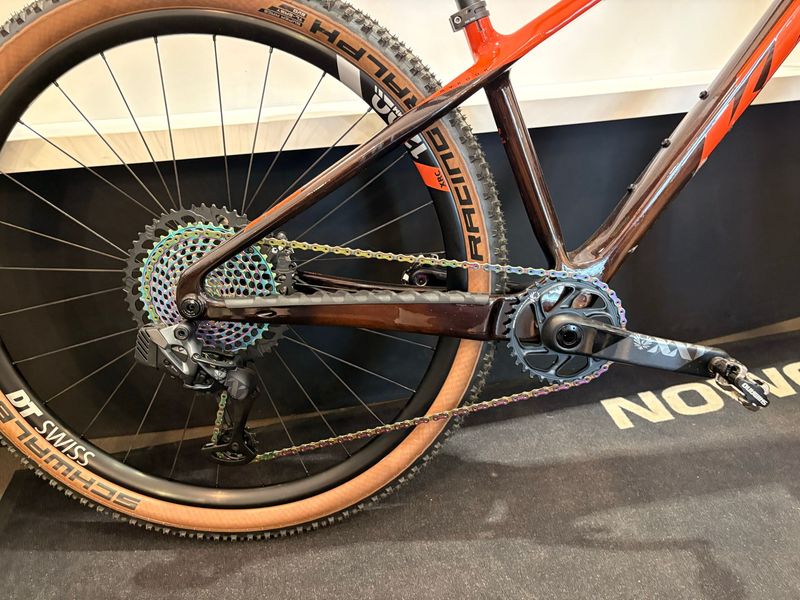 KTM MYROON EXONIC 2024 2024 Mountainbike usato, Arancione — immagine 4 di 12