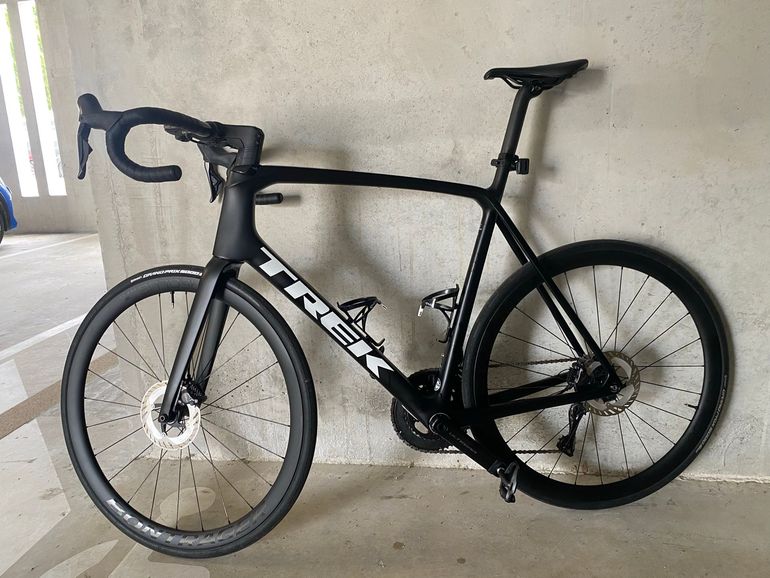 Used Trek Émonda SL 7 2024 2024 Road & Gravel, Black — image 2 of 4
