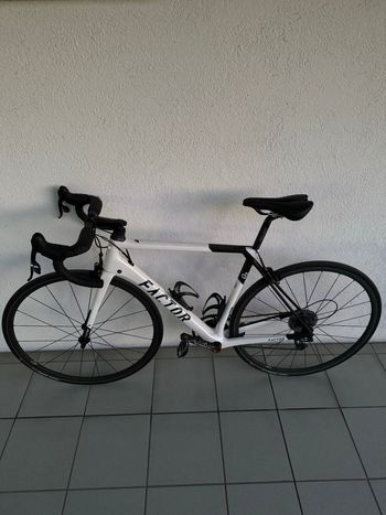 Factor, O2 SRAM Force