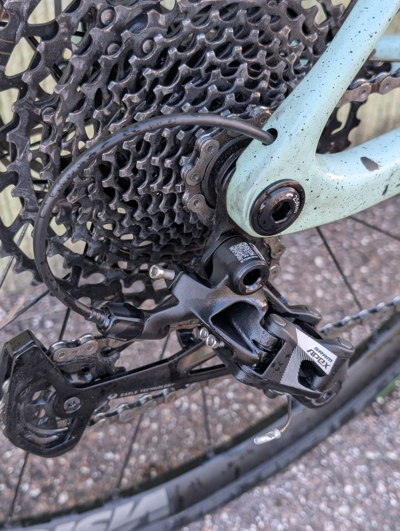 Käytetty Megamo SILK 10 2025 2025 Road & Gravel — kuva 8 / 10