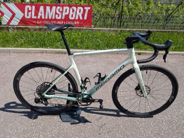 Käytetty Megamo SILK 10 2025 2025 Road & Gravel — kuva 1 / 10
