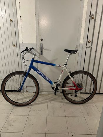 Used Cannondale M600 1986 Mountainbike, White — image 2 of 13