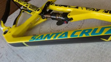 Tweedehands Santa Cruz Tallboy 3 CC Frameset 2018 Mountainbike — afbeelding 3 van 10
