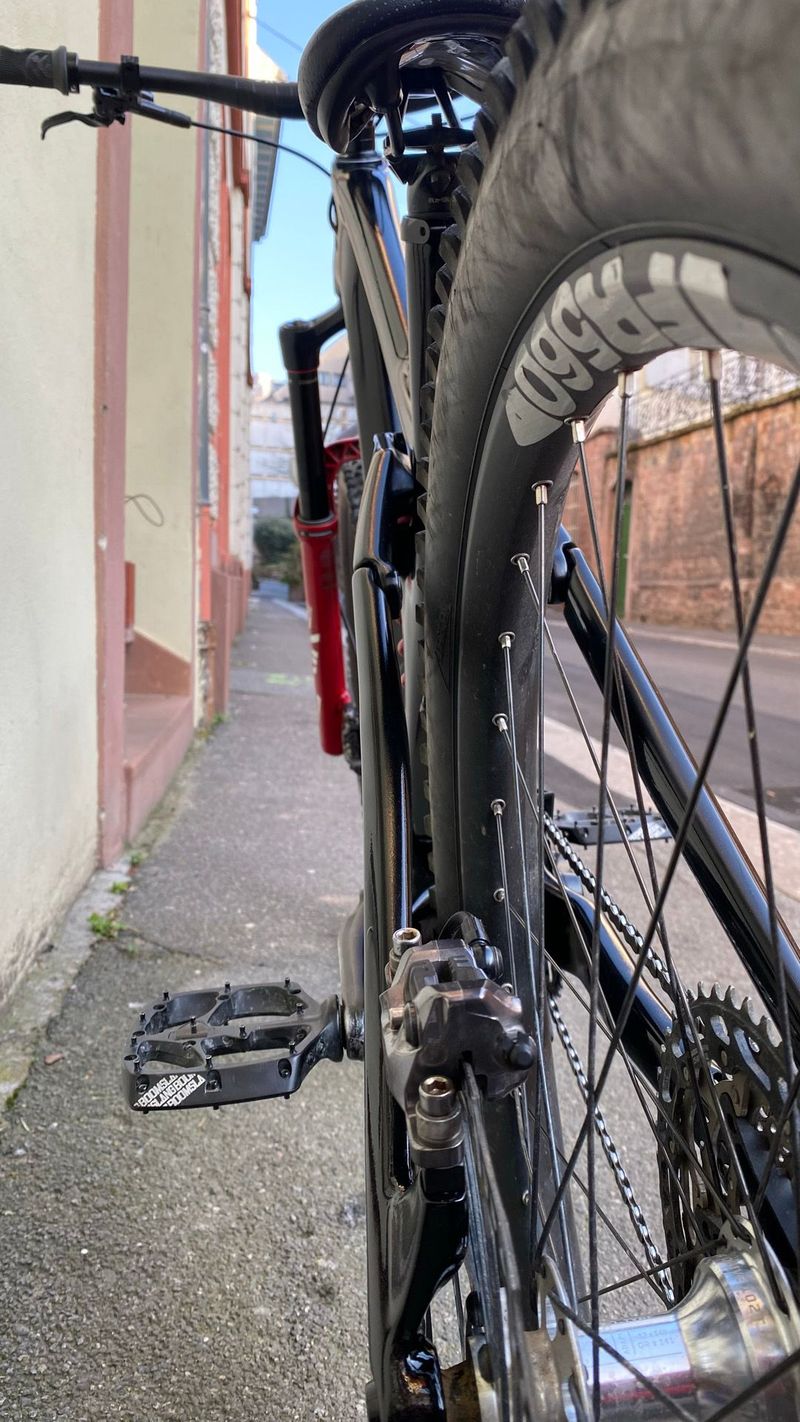 Gebrauchtes Rocky Mountain Slayer Shimano Deore XT 2019 Mountainbike, Schwarz — Bild 6 von 6
