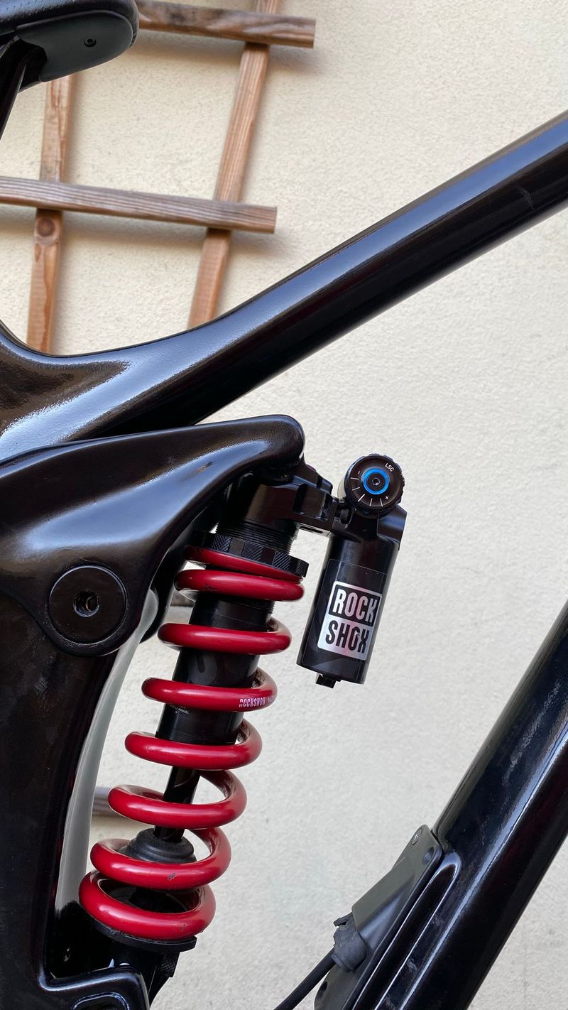 Gebrauchtes Rocky Mountain Slayer Shimano Deore XT 2019 Mountainbike, Schwarz — Bild 3 von 6