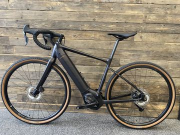 Used Giant Revolt E+ 2022 2022 Road & Gravel, Black — image 3 of 4