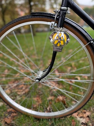 Used Vintage 2025 Urban, Black — image 6 of 12