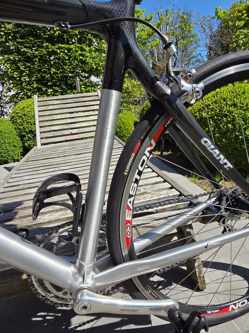 Used Giant Tcr Alliance 2006 Road & Gravel, Light Gray — image 10 of 11