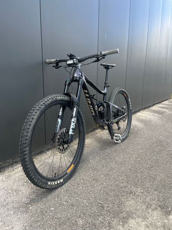Used Giant Reign 29 1 2021 2021 Mountainbike, Schwarz, 29 — image 3 of 9