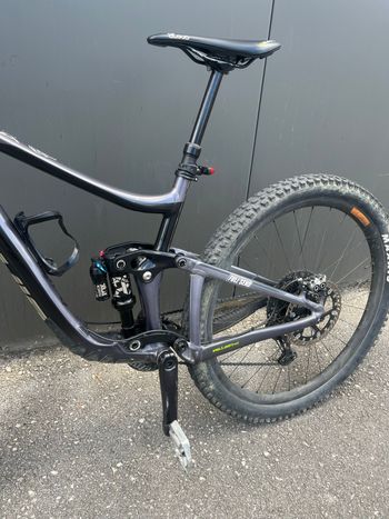 Used Giant Reign 29 1 2021 2021 Mountainbike, Schwarz, 29 — image 7 of 9