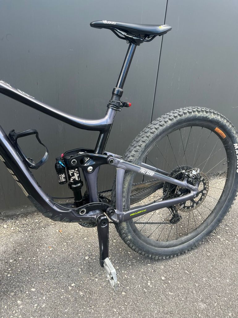 Used Giant Reign 29 1 2021 2021 Mountainbike, Schwarz, 29 — image 7 of 9