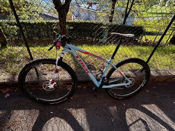 Used Trek Procaliber SRAM XX1 2016 Mountainbike, Blue — image 1 of 13