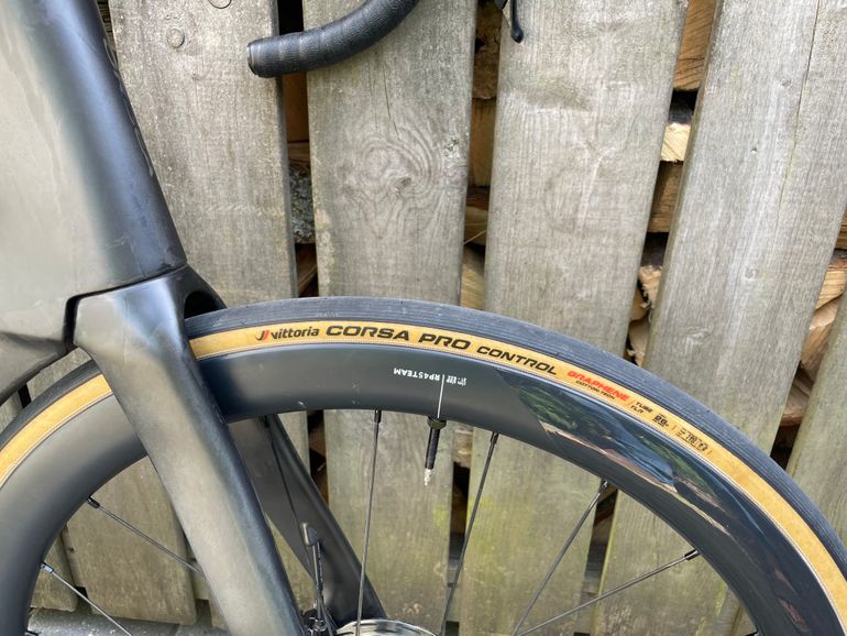 Used Orbea Orca Aero M30LTD 2024 2024 Road & Gravel, Black — image 6 of 7