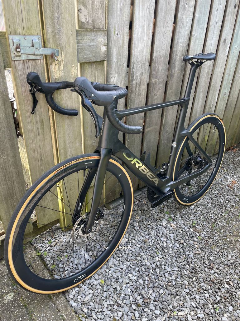 Used Orbea Orca Aero M30LTD 2024 2024 Road & Gravel, Black — image 2 of 7