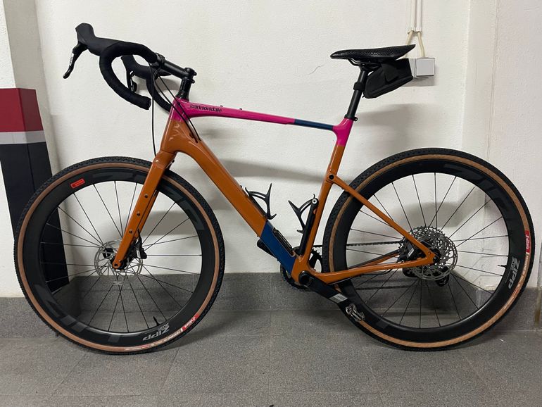 Used Cannondale Topstone Carbon Apex 2025 2025 Road & Gravel, Orange — image 3 of 10