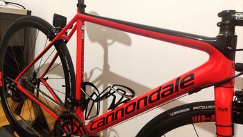 Used Cannondale Cannondale SuperSix EVO Hi-MOD Dura Ace 2017 Road & Gravel, Red — image 2 of 8