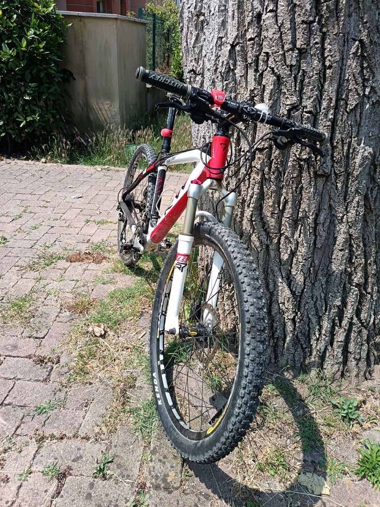 Used FRW Harder 2018 Mountainbike, Bianco — image 4 of 7