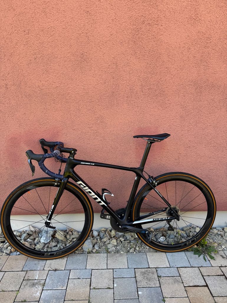Used Giant Tcr Advanced Pro 0 2019 2019 Road & Gravel, Black — image 3 of 10