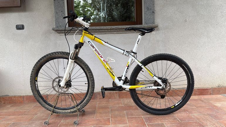Used FRW FRW Custom Shimano Deore 2016 Mountainbike — image 2 of 3